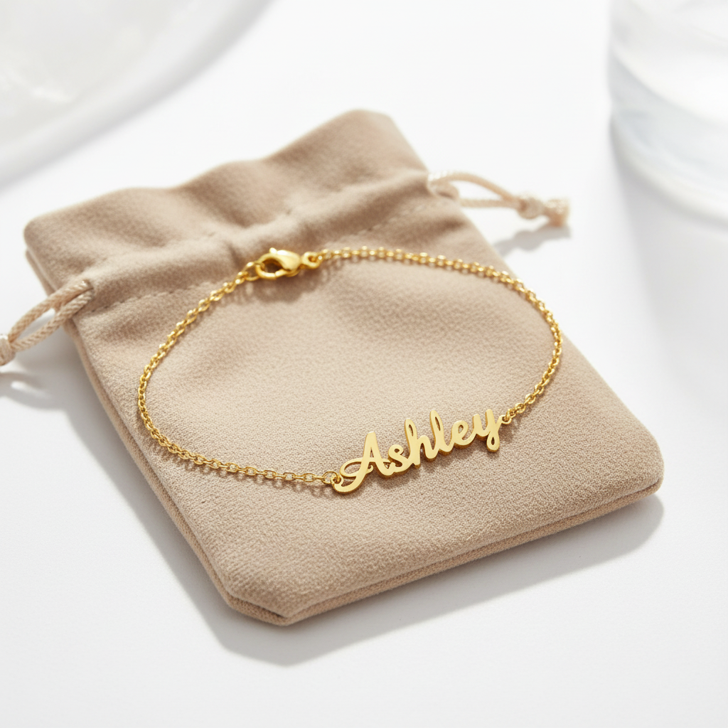 Bracelet Yza sur pochette velours beige